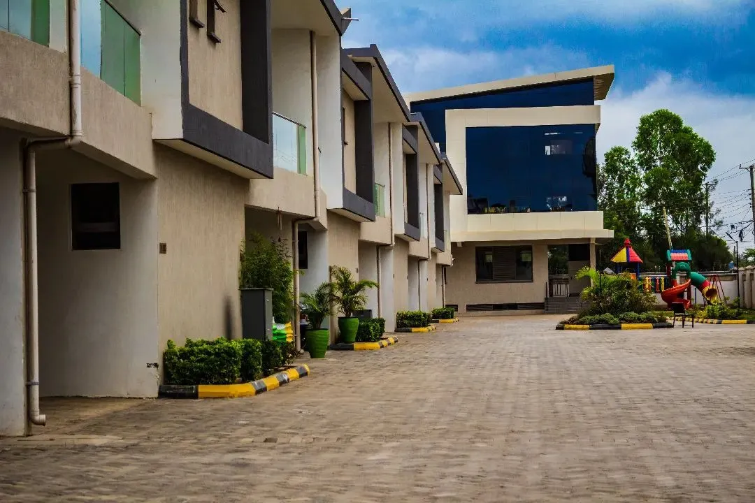 4 BEDROOM TOWNHOUSES FOR SALE IN SYOKIMAU FROM KES 20 MILLION 7 4 BEDROOM TOWNHOUSES FOR SALE IN SYOKIMAU FROM KES 20 MILLION 7