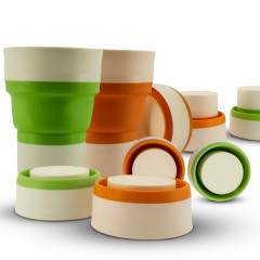 Składany Silikonowy Kubek Turystyczny W Kolorach Zielonym I Brązowym