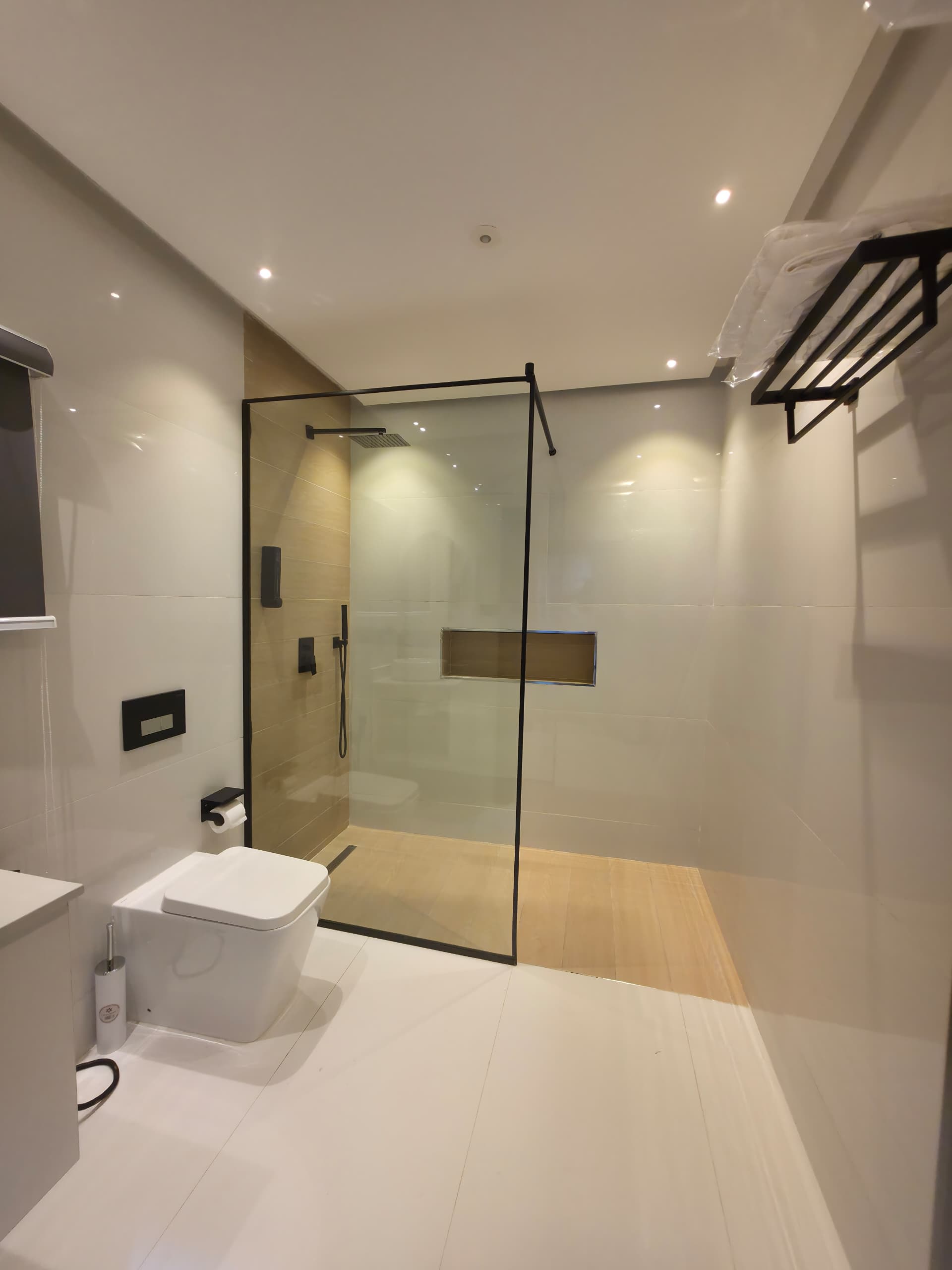 ATHENS serviced apartment gallery in Pines and Pebble