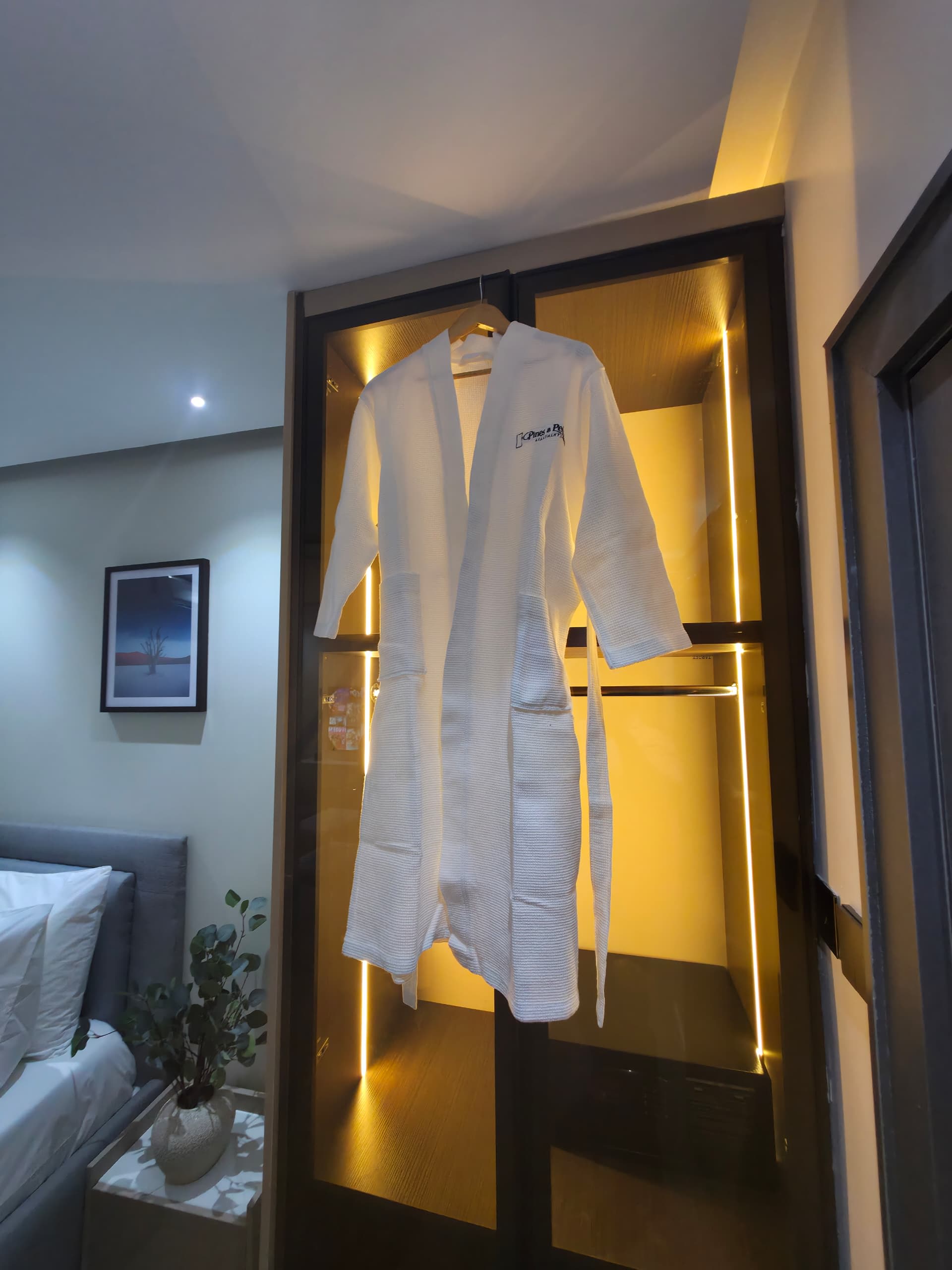 ATHENS serviced apartment gallery in Pines and Pebble