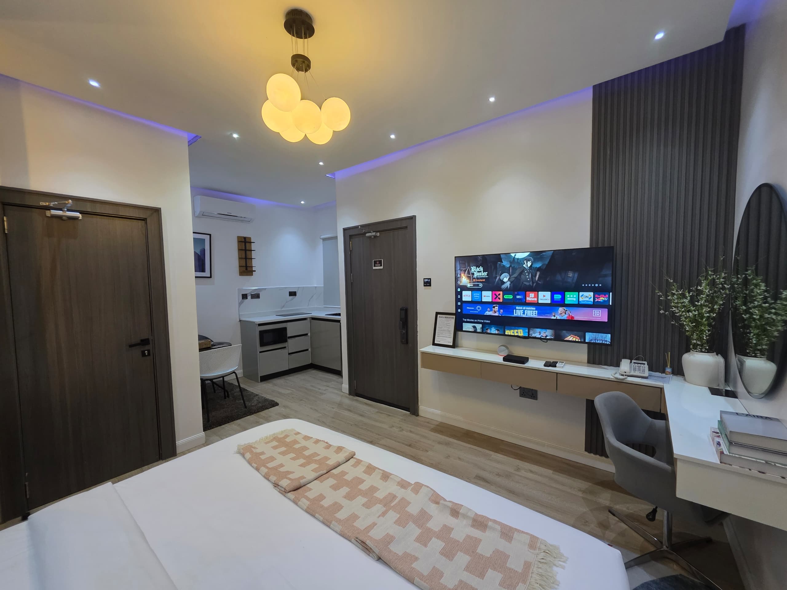 Jackson serviced apartment gallery in Pines and Pebble