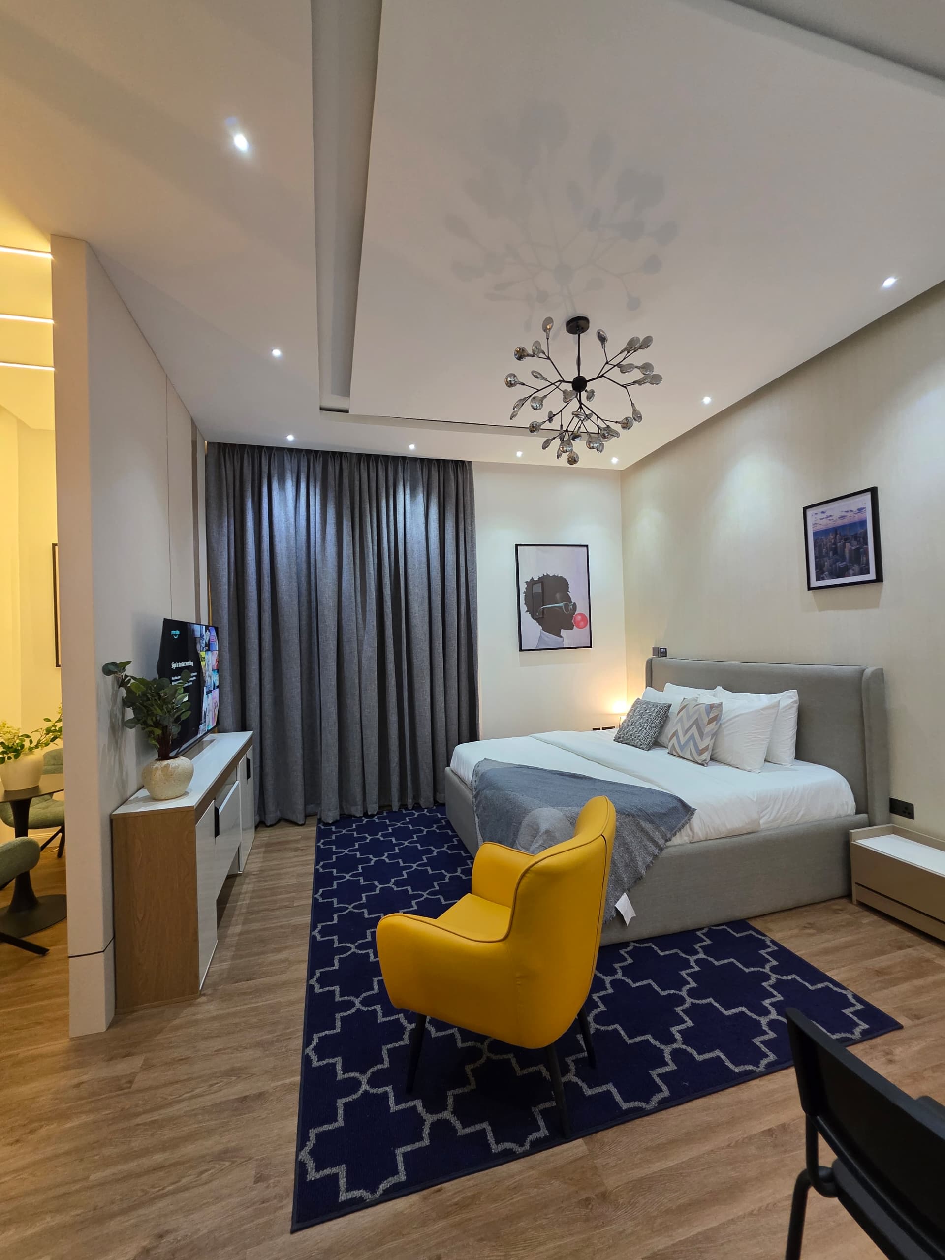 Houston serviced apartment gallery in Pines and Pebble