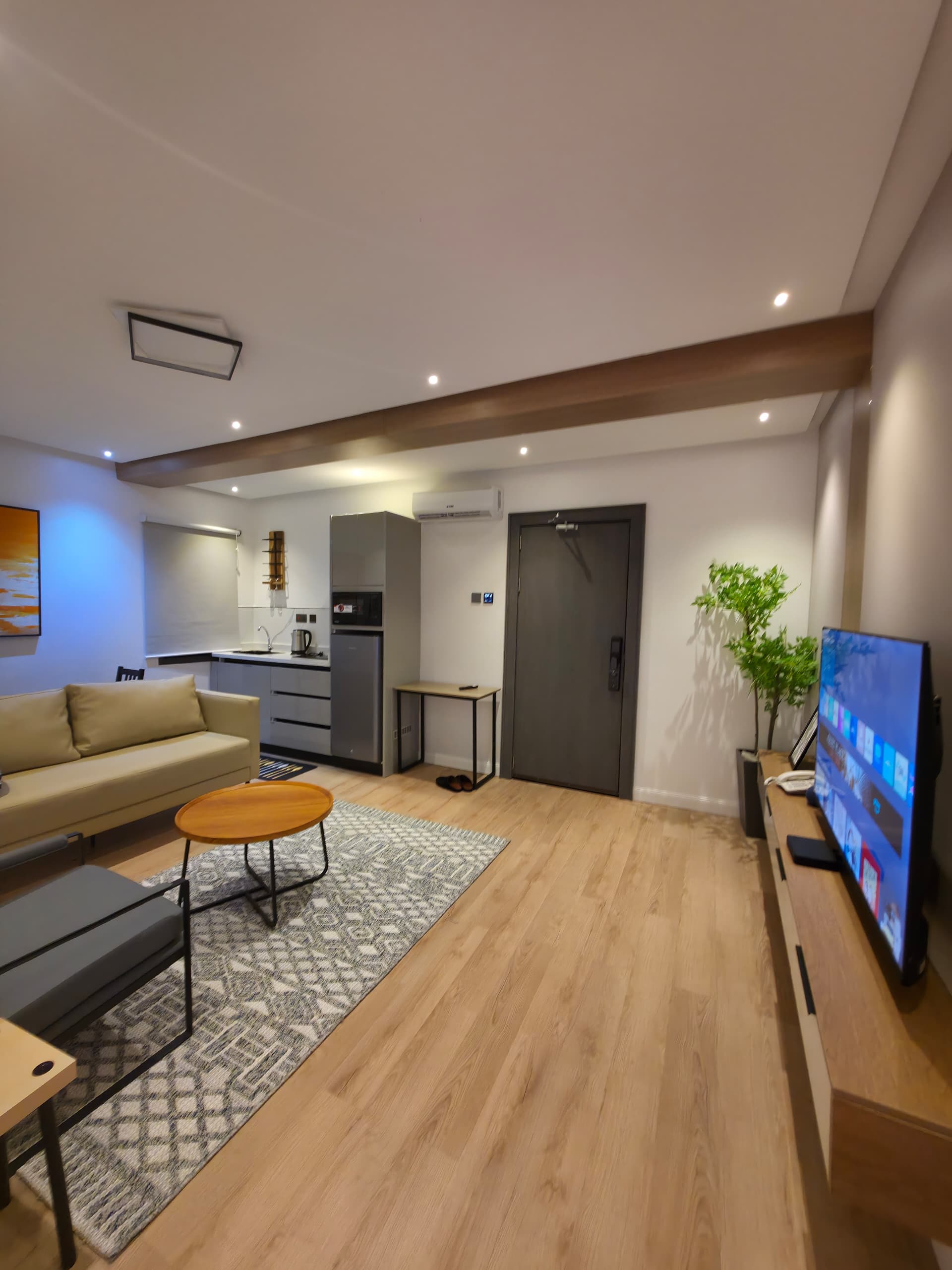 BAYTOWN short let apartment image in Pines and Pebble