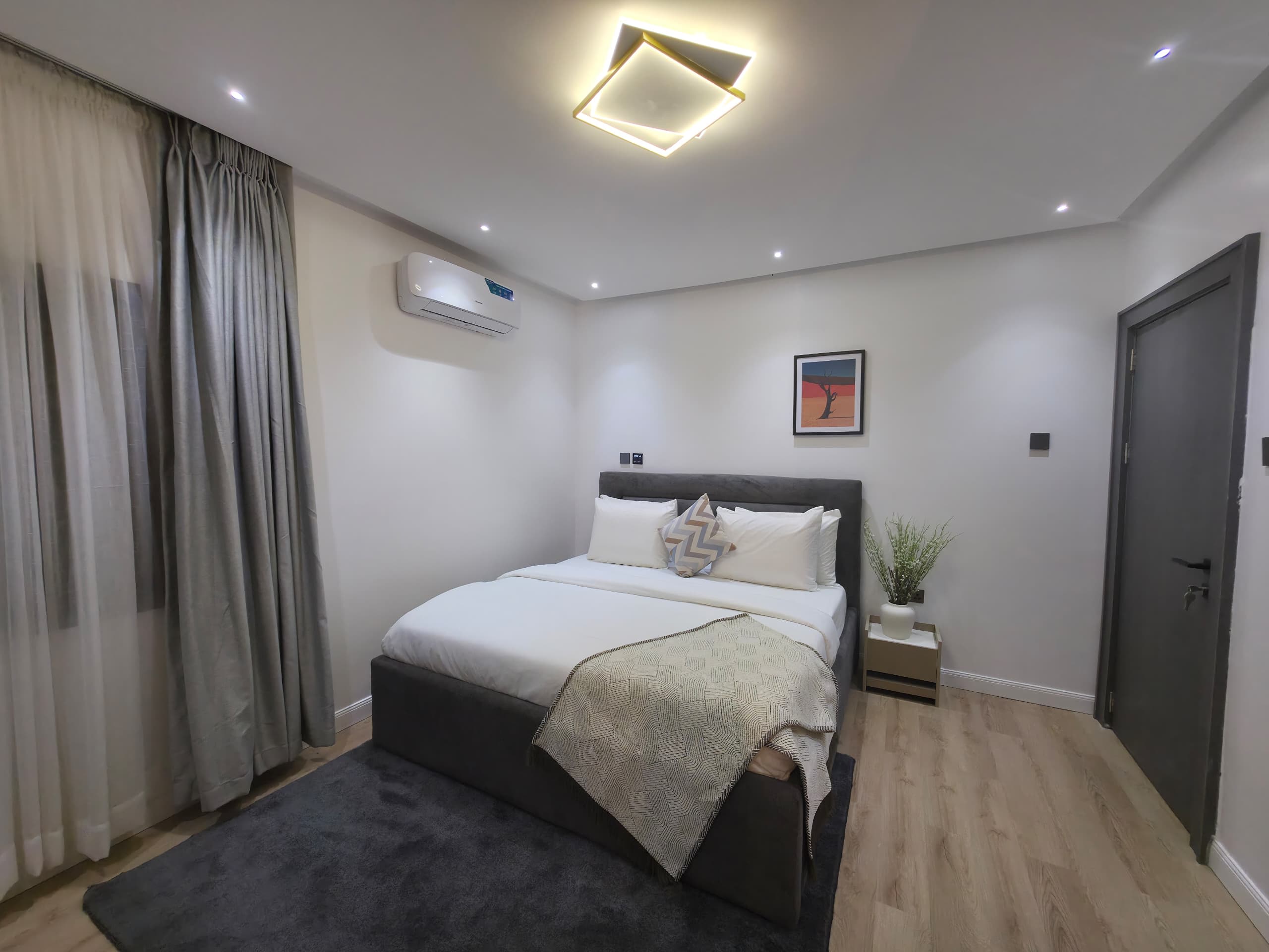 BAYTOWN short let apartment image in Pines and Pebble