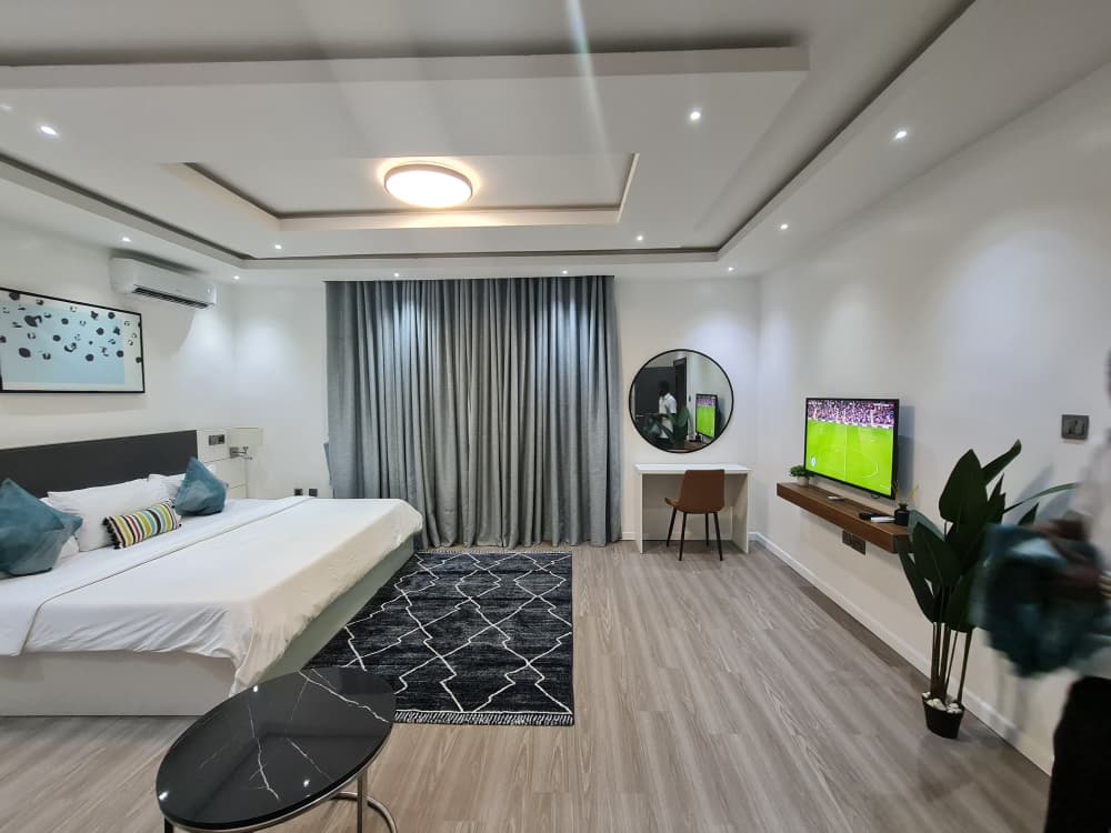 Cuba short let apartment image in Fortress Apartments Gw