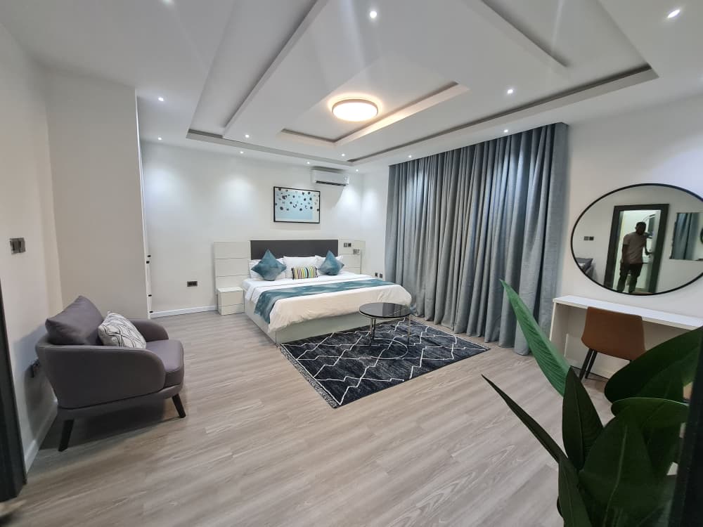 Cuba short let apartment image in Fortress Apartments Gw