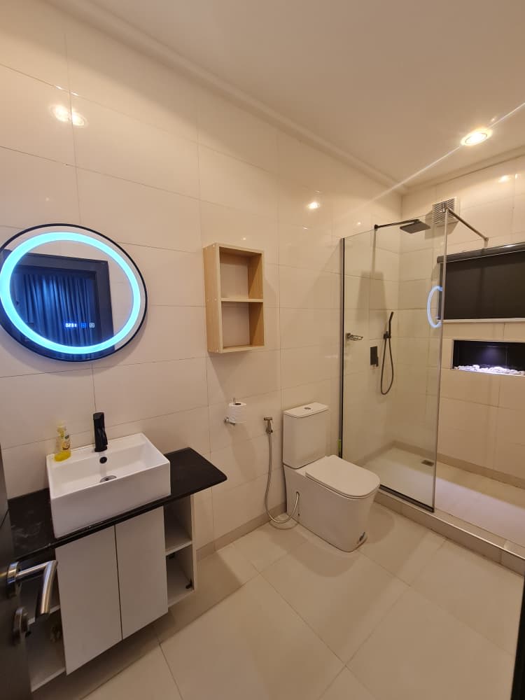 Cuba short let apartment image in Fortress Apartments Gw