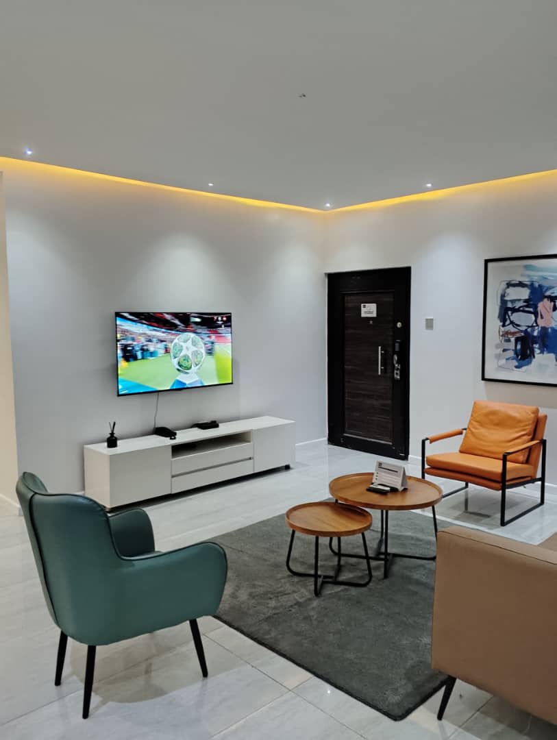 BO1 short let apartment image in The Brick House