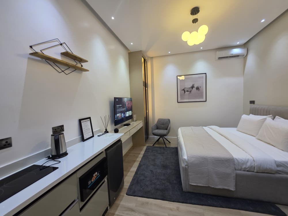 ITALIA short let apartment image in Pines and Pebble