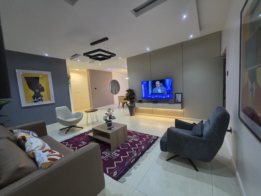BO5 short let apartment image in The Brick House