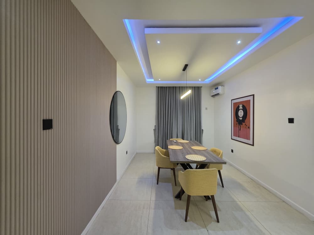 BO5 short let apartment image in The Brick House