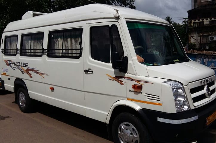 Tempo Traveller 17 Seater