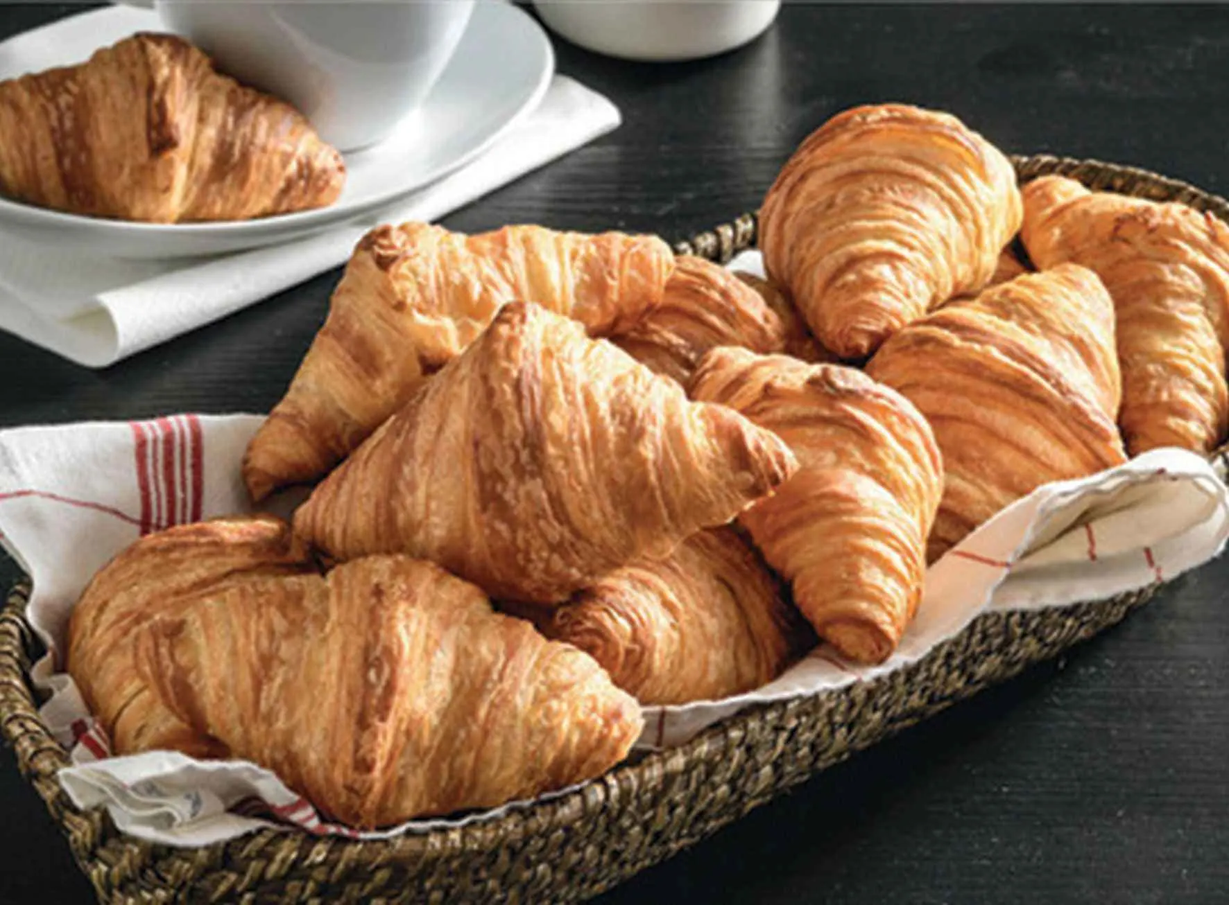 Mini croissant 200g (environ 10 pièces)