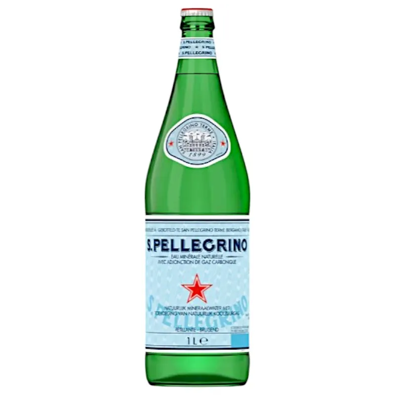 San pellegrino Eau minérale gazeuse bouteille en verre 1L