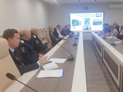 В Администрации Аксайского района прошло заседание районной Комиссии по делам казачества