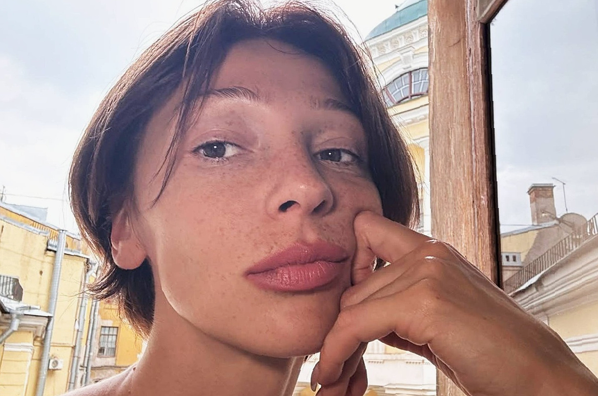 Настя Ивлеева и Филипп Бегак: Романтичное Возвращение в Москву