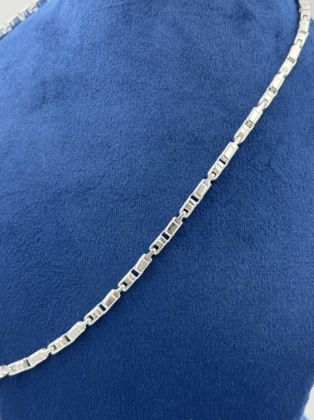 BOX Chain view 2