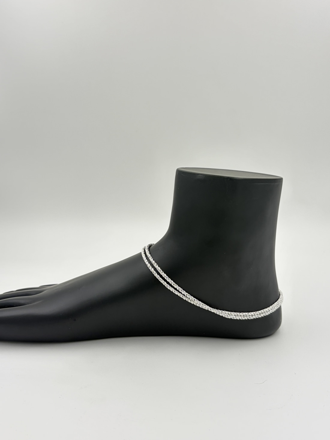 The Silent Shine Anklet view 3