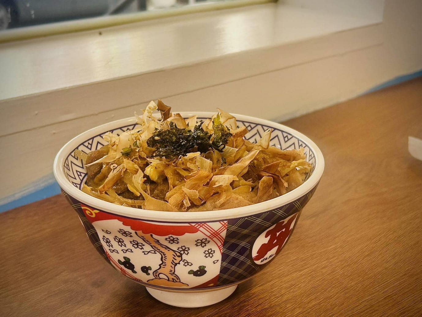 澎湖平價丼飯推薦：現點現做各式丼飯蓋飯 馬公人日常的美味食堂