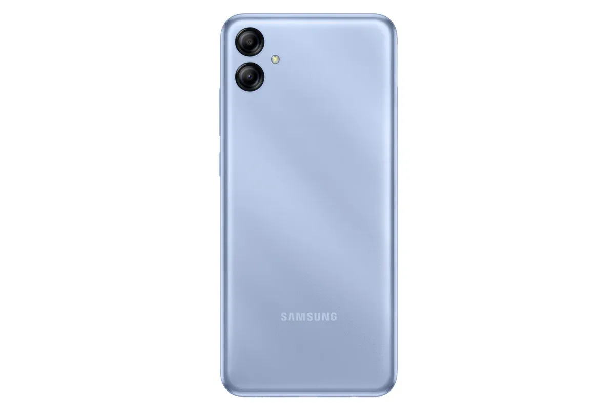 Galaxy A04e · 32 GB · 3 GB · Light Blue