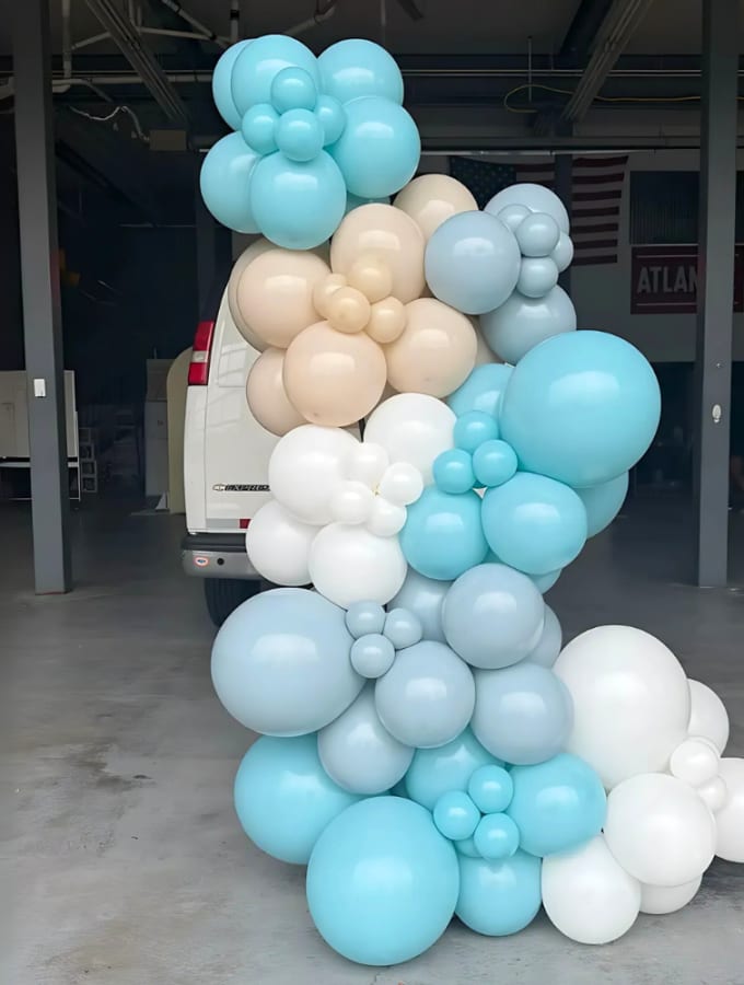Freestanding arch