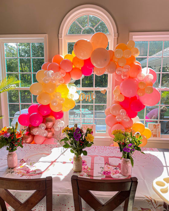 18ft Balloon Arch by Party on Butler in Pittsburgh