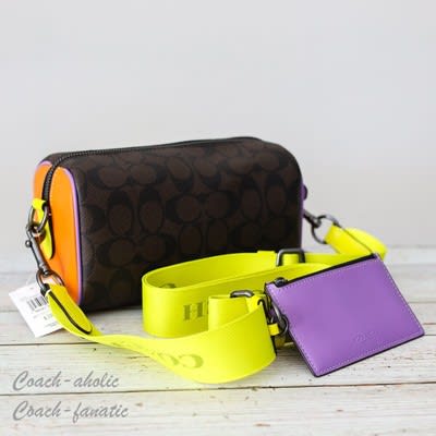 NWT Coach CL425 Axel Crossbody In Colorblock Signature Canvas Gunmetal/MahoganyNWT Coach CL425 Axel Crossbody In Colorblock Signature Canvas Gunmetal/Mahogany