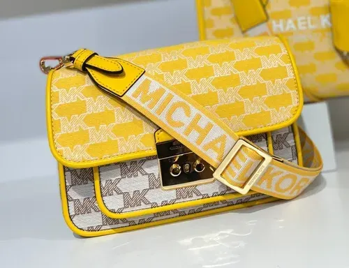 Michael Kors Sloan Editor bag