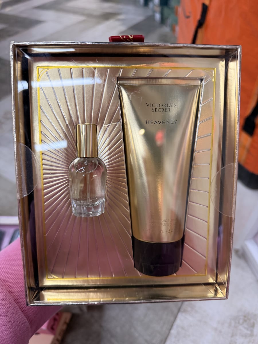 Victoria secret heavenly