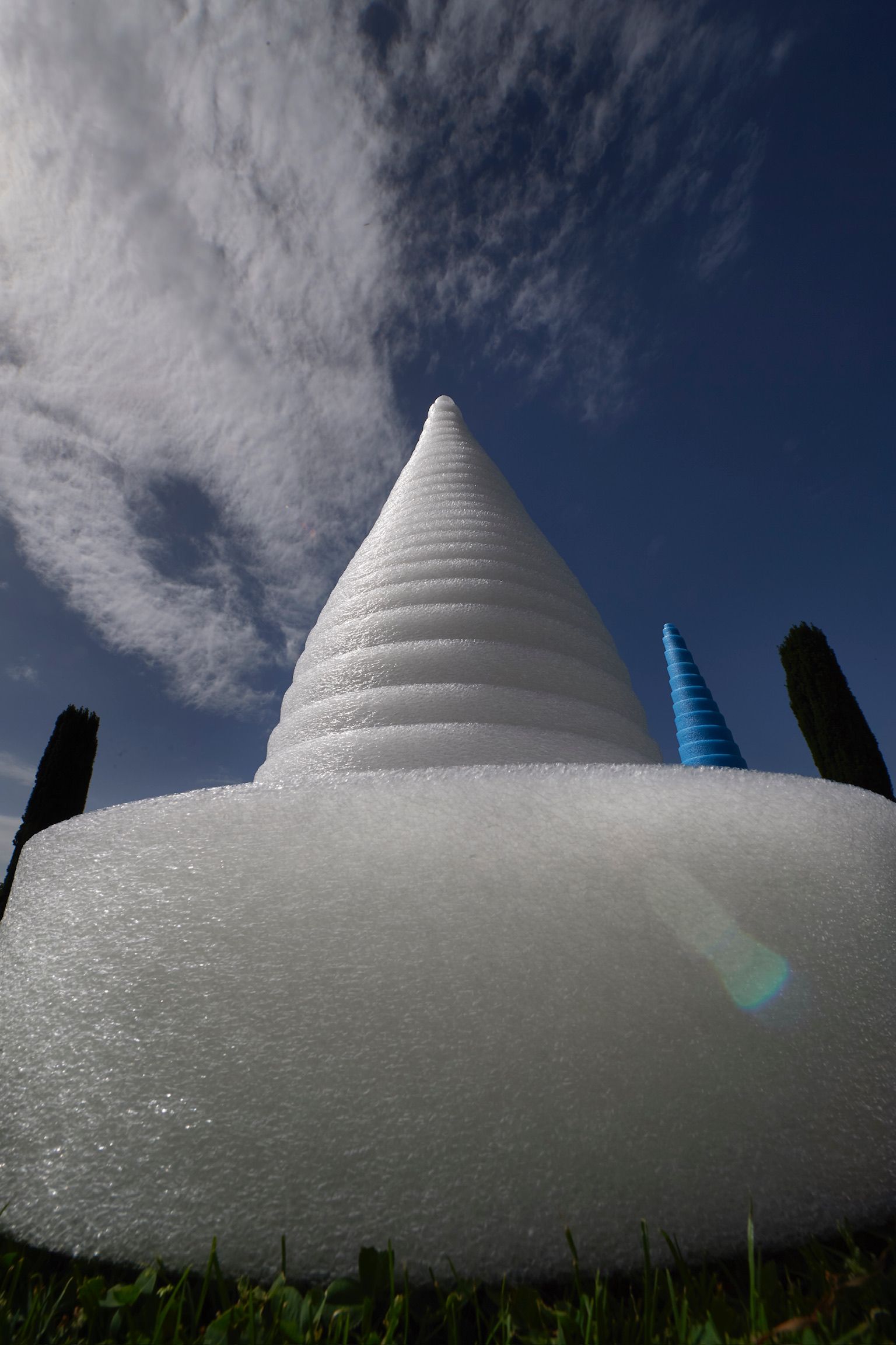 Alfred Hoyos, Untitled, 2024, Polyethylene foam installation, Sizes vary, ca. 150 x 80 cm