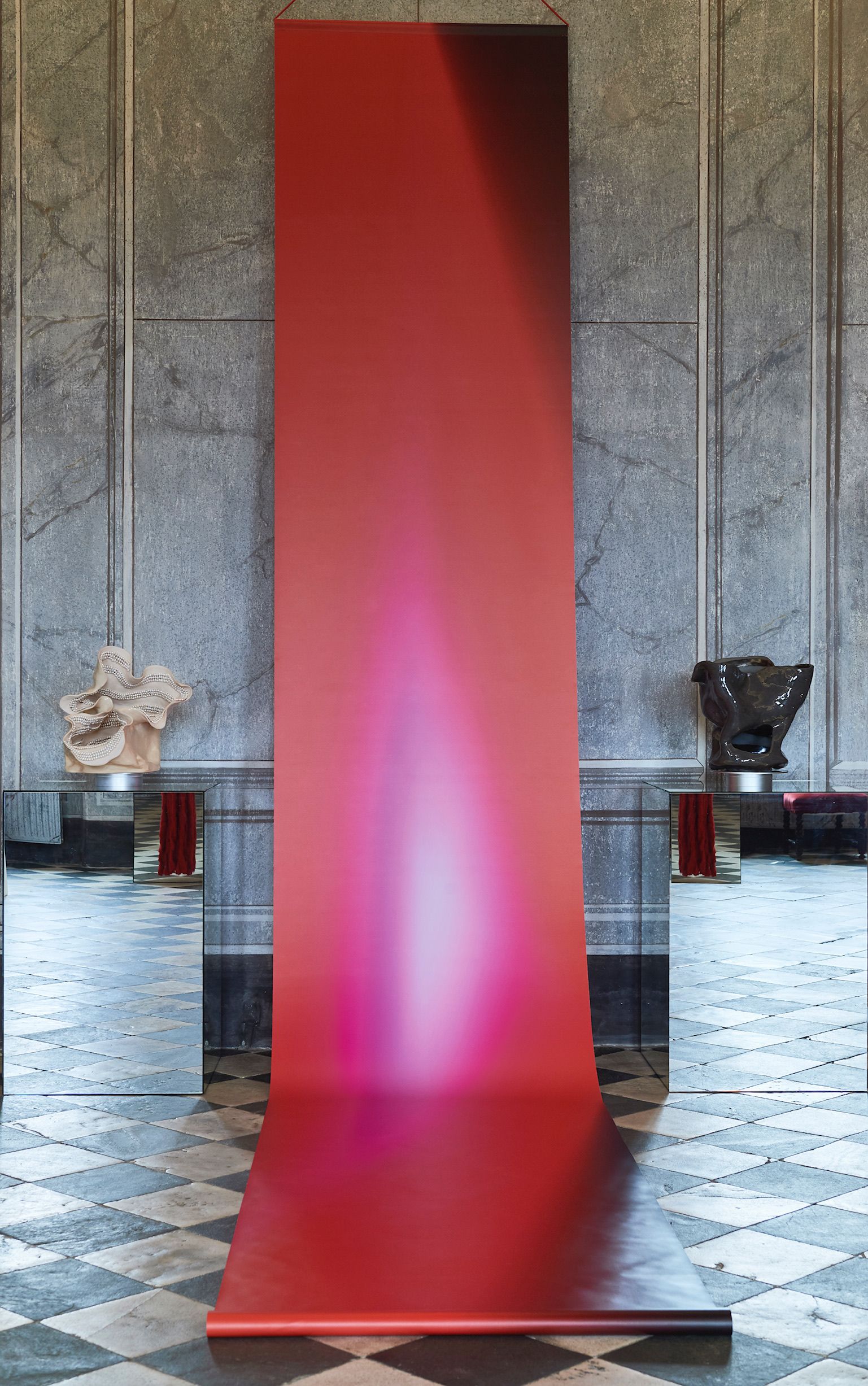 Fabian Albertini, Light Perception #luzvermelha, 2019, Archival pigment print on PVC, 600 x 100 cm