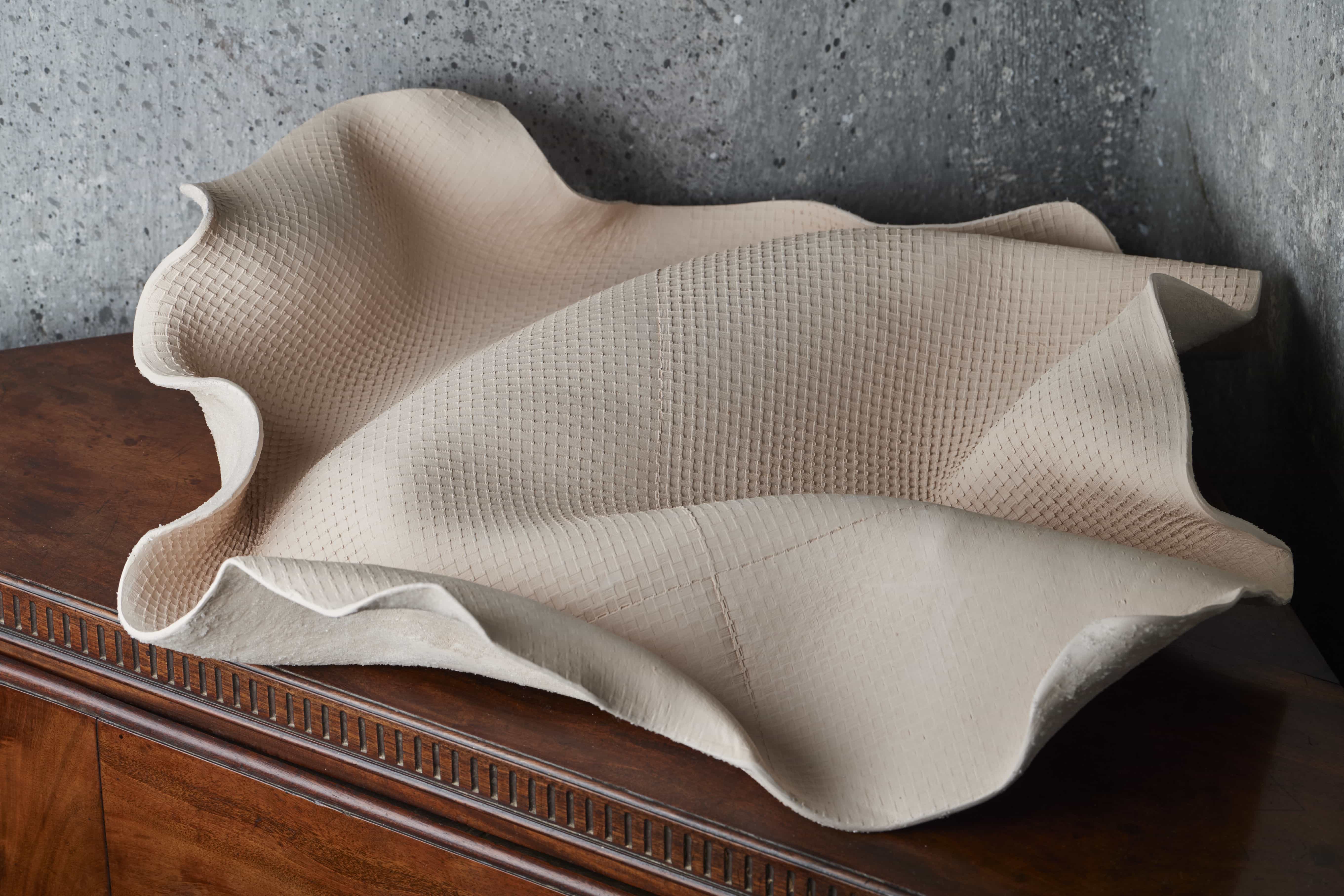 Magda von Hanau, Porã I, 2025, Clay and glass beads, 62 x 60 x 11 cm