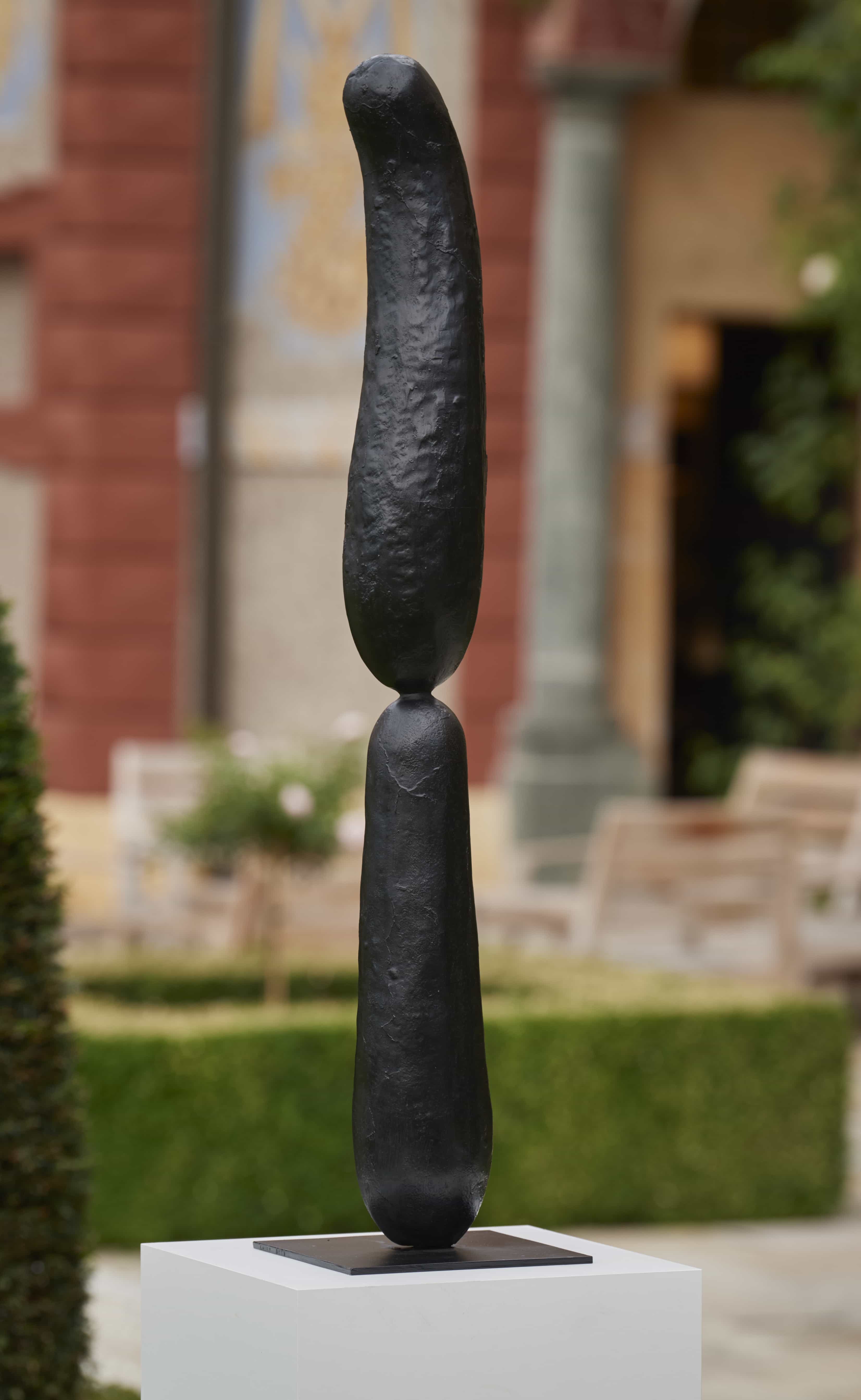 Erwin Wurm, Untitled (G030), 2019, Metal, bronze, patina, 92 x 20 x 20 cm