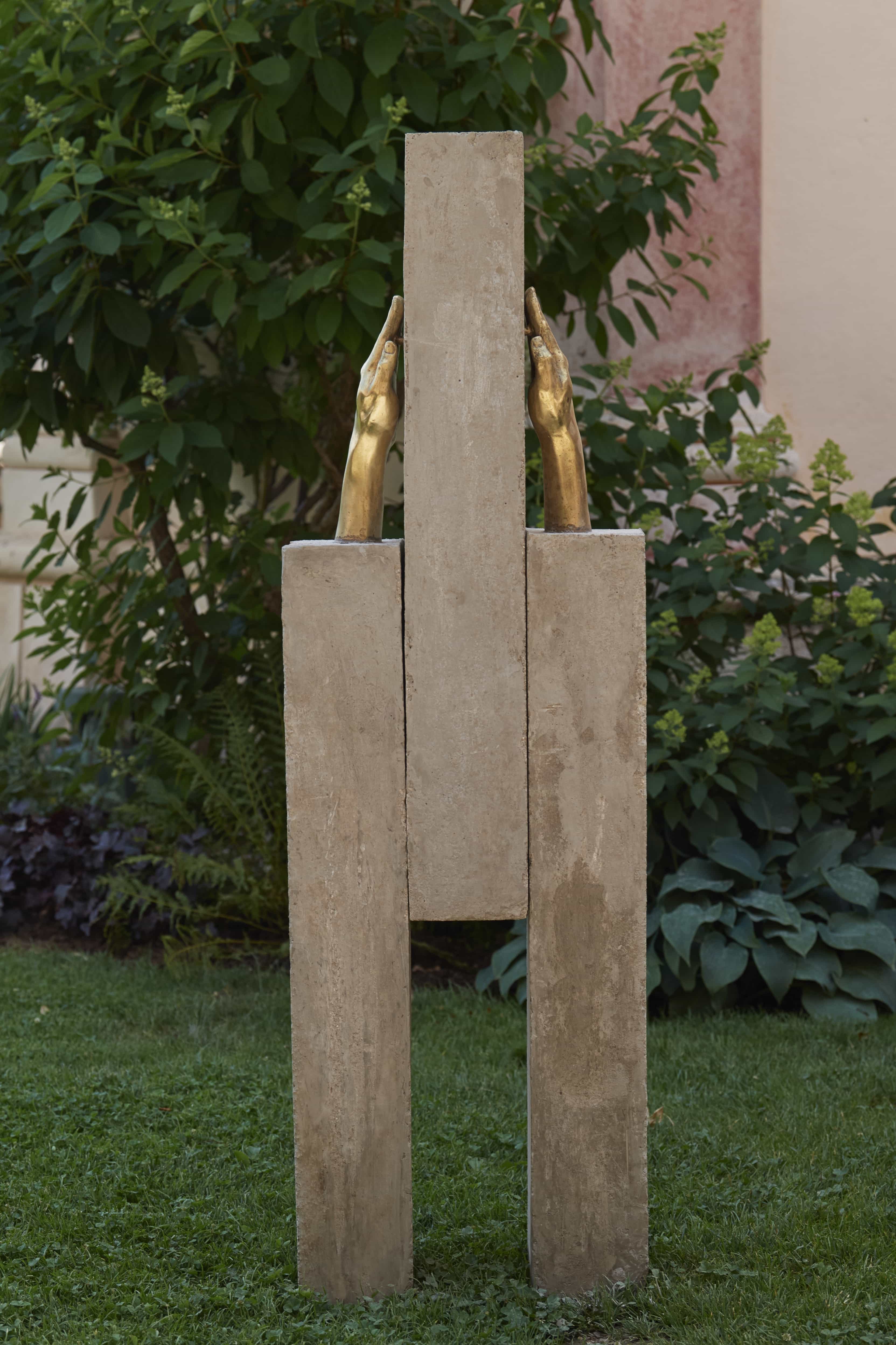 Antonio Bokel, Centered, 2025, Cement and Bronze, 150 x 20 x 46 cm