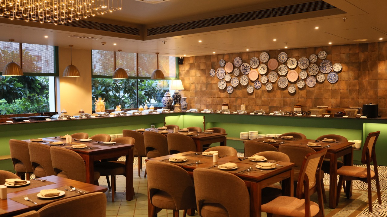 Best Place for Lunch Parties in Noida