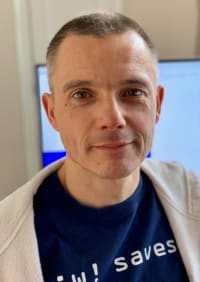 Headshot of Karsten Silz