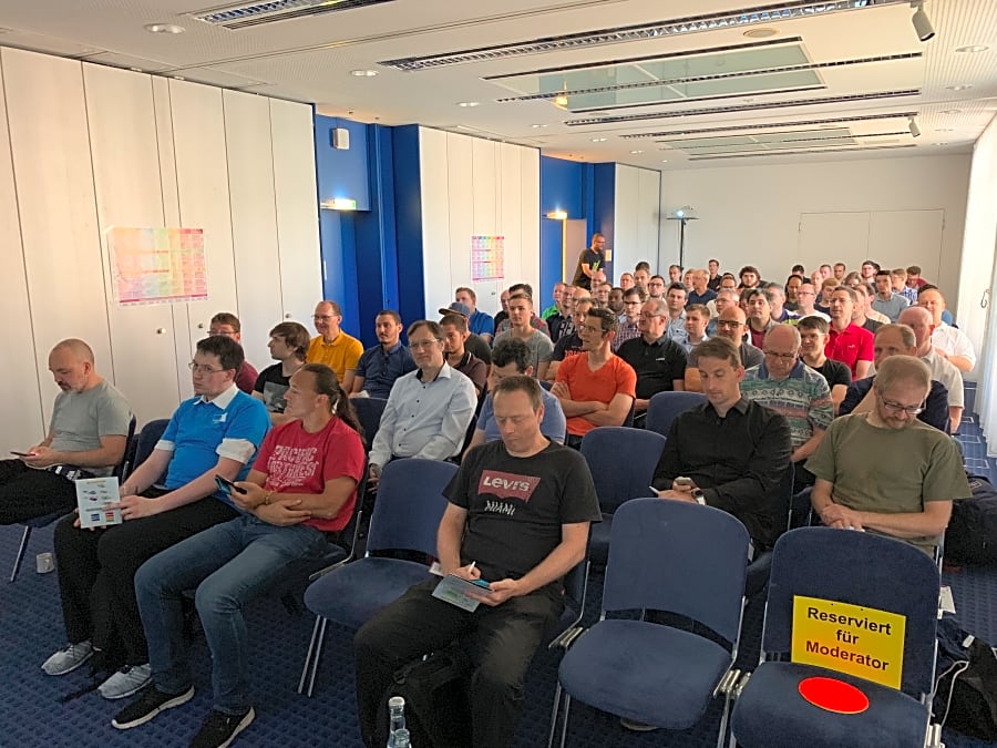 Audience before my talk at the Java Forum Stuttgart 2019