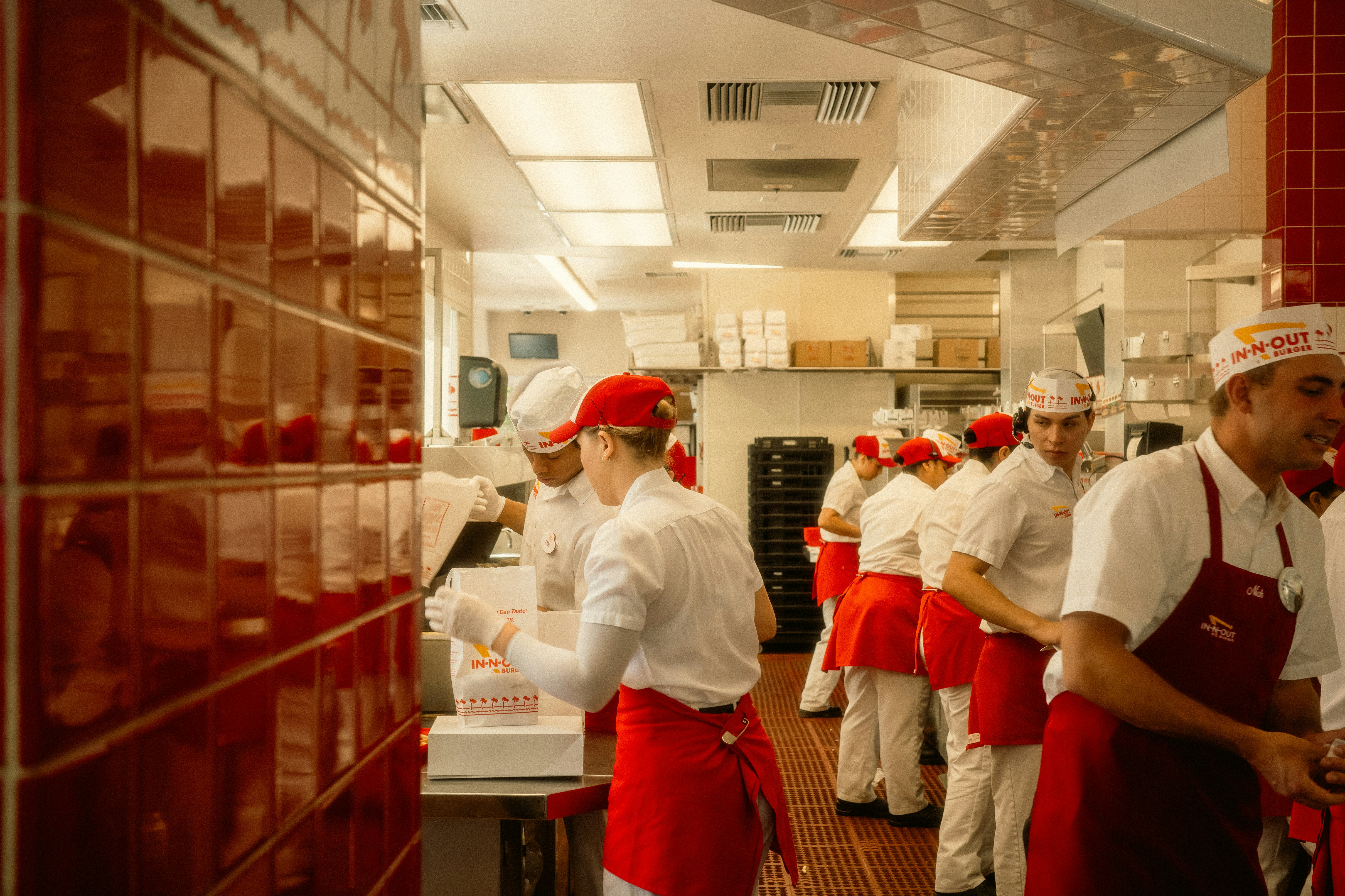 Burger Cost Calculation: How to Price a Burger With Real Ingredient Costs