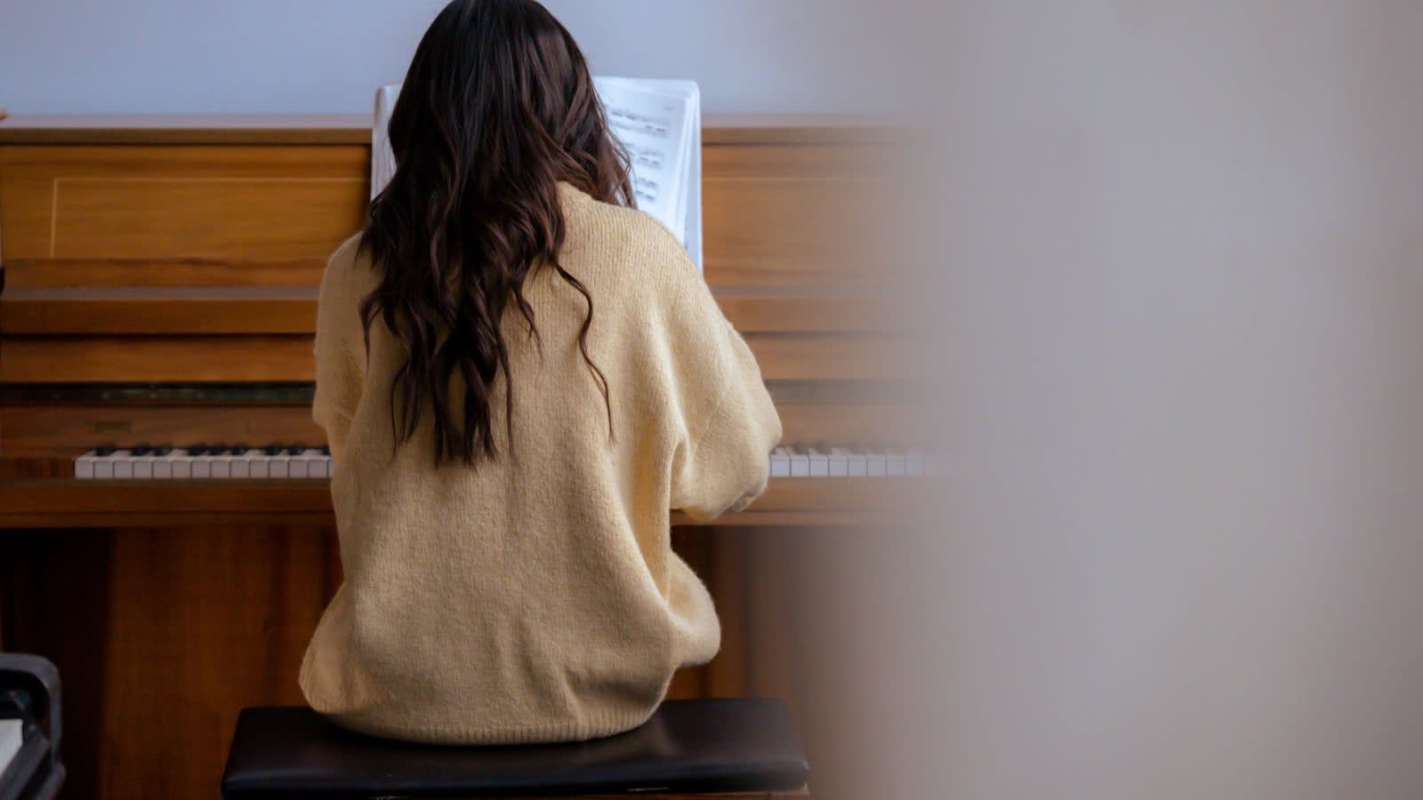 Best Piano Benches in 2026: Adjustable, Duet, and Budget Picks