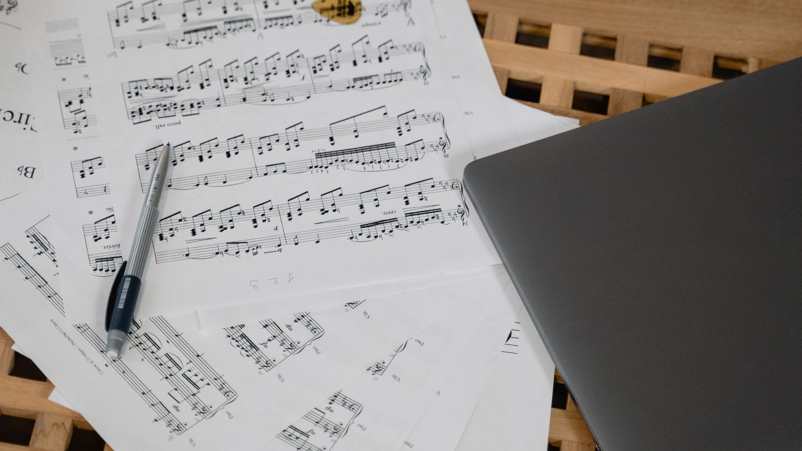 AnthemScore Alternatives: Audio-to-Sheet-Music Tools Compared