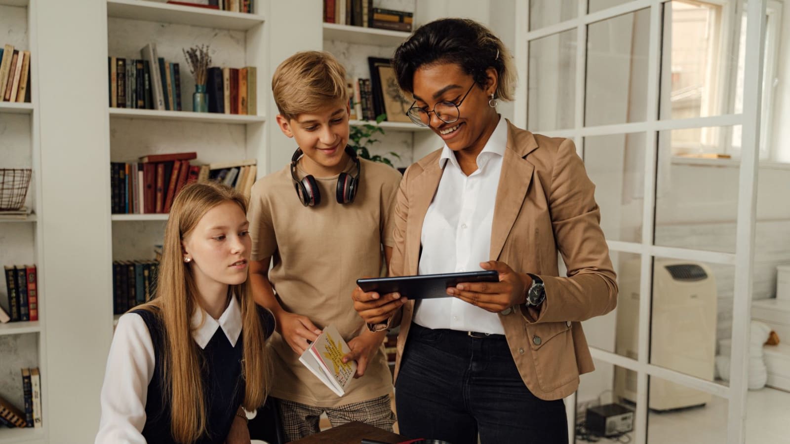Shared Tablets in a Music Department: The Handback Checklist