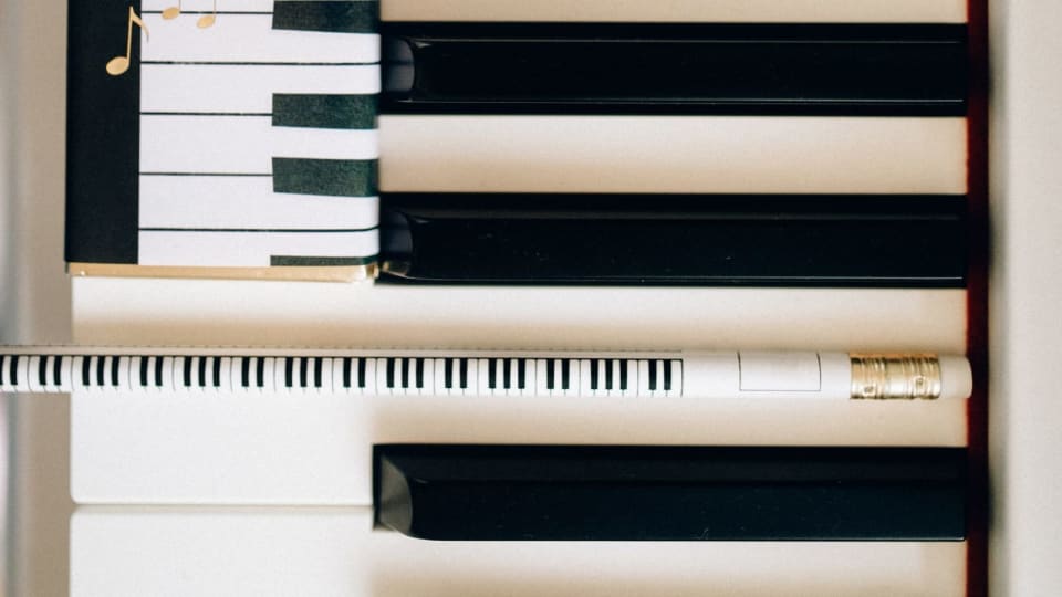 A Practice Diary for Pianists: Turning Hours at the Keys Into Results