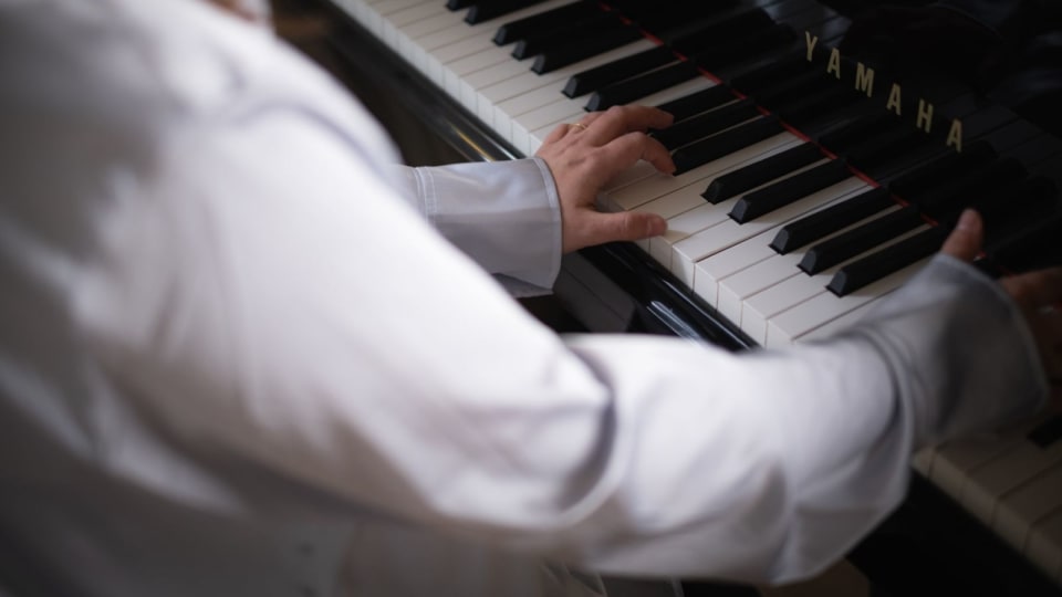 Silent Piano vs Digital: Is a Hybrid Piano Worth It?
