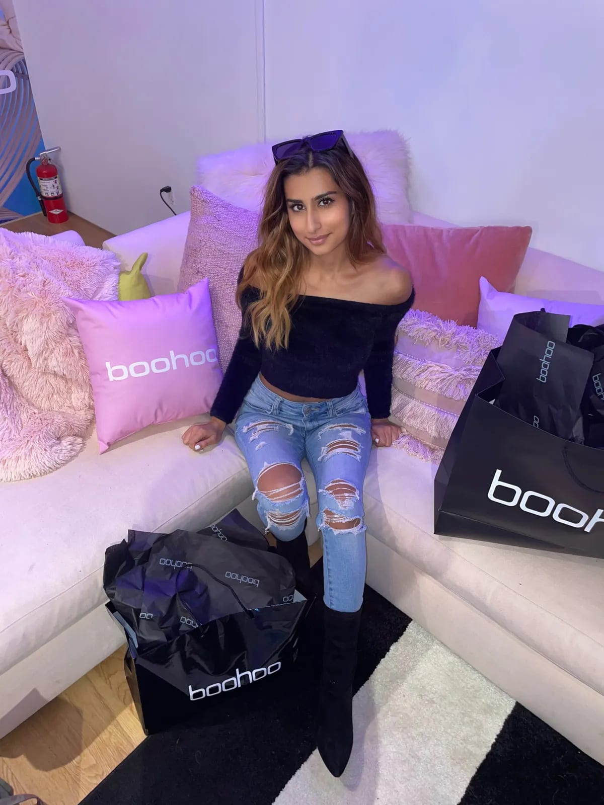 BooHoo fashion content
