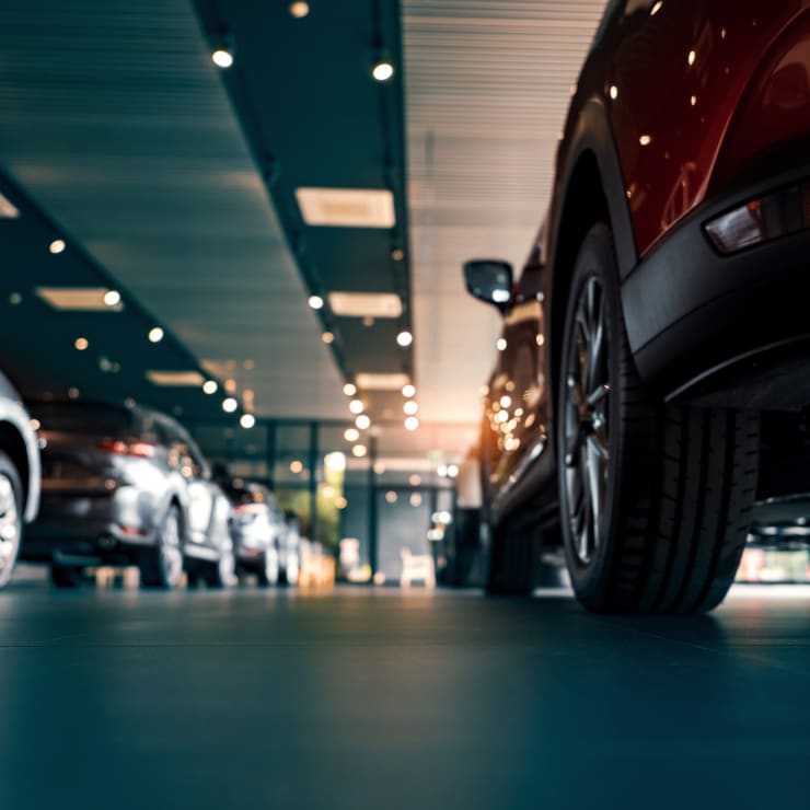 stox-image-carre-car-dealership-1400x1400