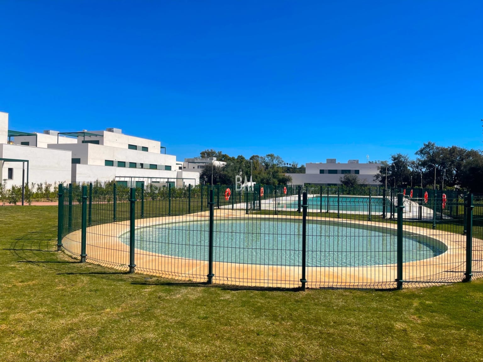 Spacious Ground-Floor Apartment with Private Terrace in Senda Chica, Sotogrande