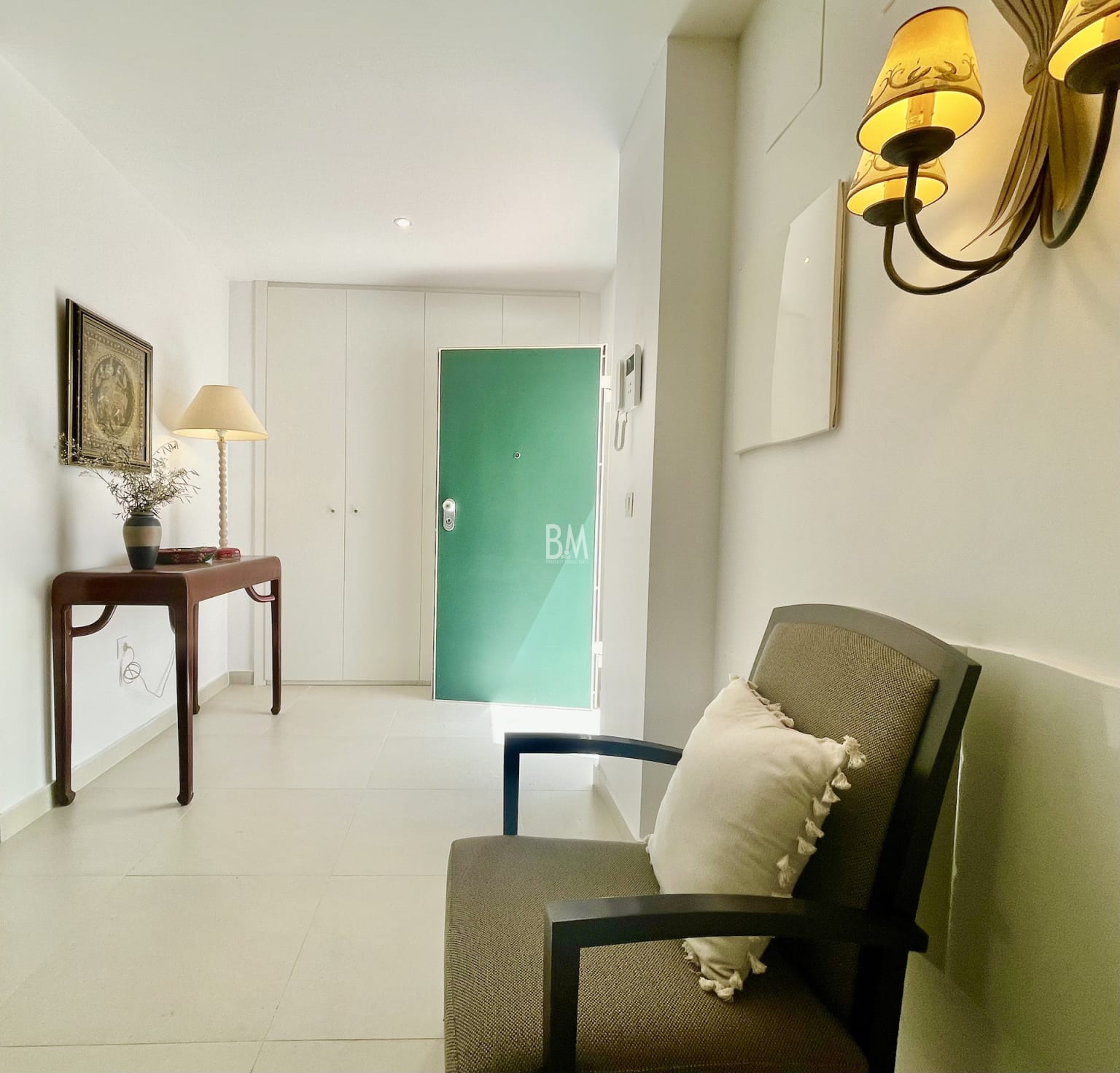 Spacious Ground-Floor Apartment with Private Terrace in Senda Chica, Sotogrande