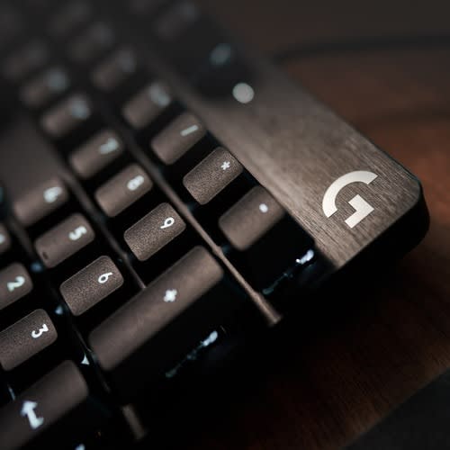 Logitech G413 Robusto Teclado Gaming - Cable Conectividad - Usb 2.0 Interfaz - Led - Mecánico Llave De Contacto - Pc, Mac