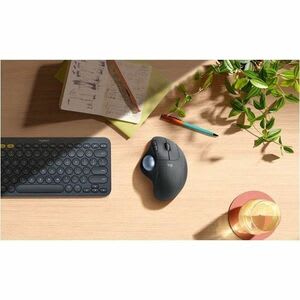 Mouse Ergonomico Ergo M575s Grafito - Seguimiento óptico Avanzado De Logitech - Hasta 2000 Dpi - 5 Botones - 3 Botones Personalizables - Hasta 18 Meses De Duración De Bateria - Image 9