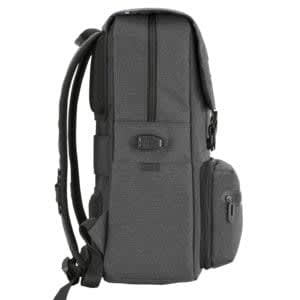 HP Computo Mochila Hp Prelude Pro De 15,6", Impermeable, Acolchado Para Laptop; Portabolígrafo Y 1 Acceso Rapido,inclue Pasaequipaje Que Le Permite Deslizar Su Mochila Sobre Una Maleta Con Ruedas, Pasacables Inteligente Que Le Permite Conectar Su Teléfono, Su Cargador O Sus Auriculares Mientras Está En Movimiento. Fabricada Con Un 95 % De Tela Externa Reciclada Y Terminada Con Revestimiento Resistente Al Agua; Correa De Hombro Ajustable Y Acolchada, Bolsillos Con Cierre Para Mantener Sus Pertenencias Organizadas Y Darle Fácil Acceso A Sus Anteojos De Sol, Teléfono, Billetera Y Botella De Agua Mientras Viaja.un Año De Garantía.